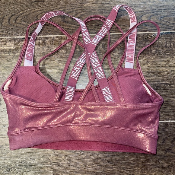 NWOT Victoria’s Secret Sports Bra - Picture 2 of 5